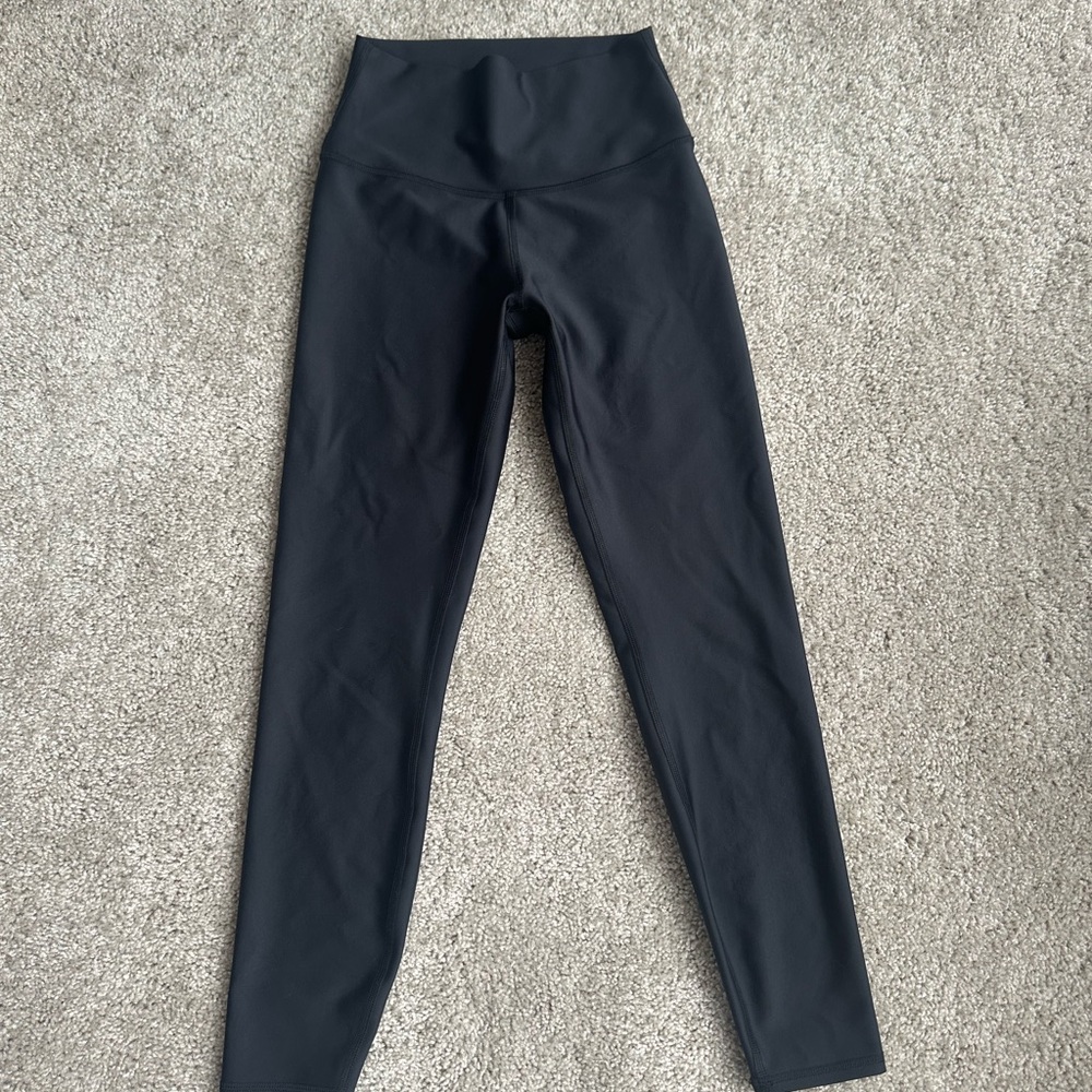ALO High-Waisted Black Leggings